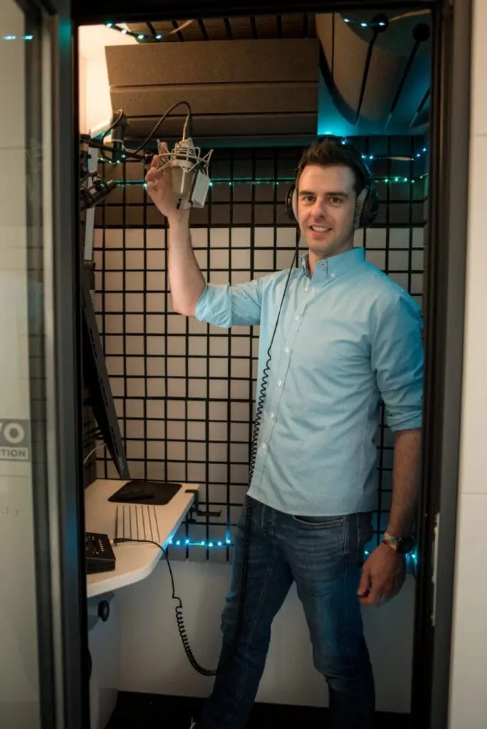 Serge-De-Marre-studio-238-684x1024